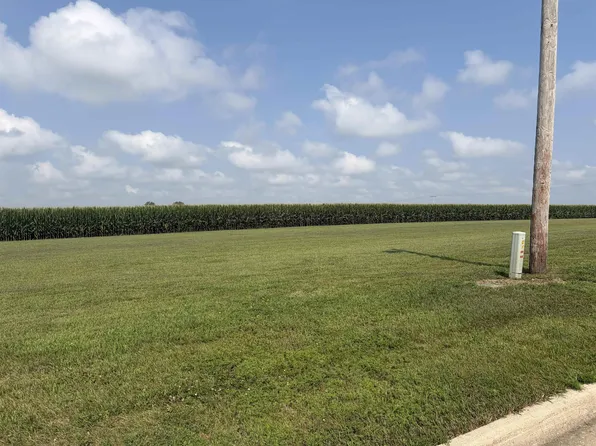 607 Van Buren St, Shiloh, IA 50680