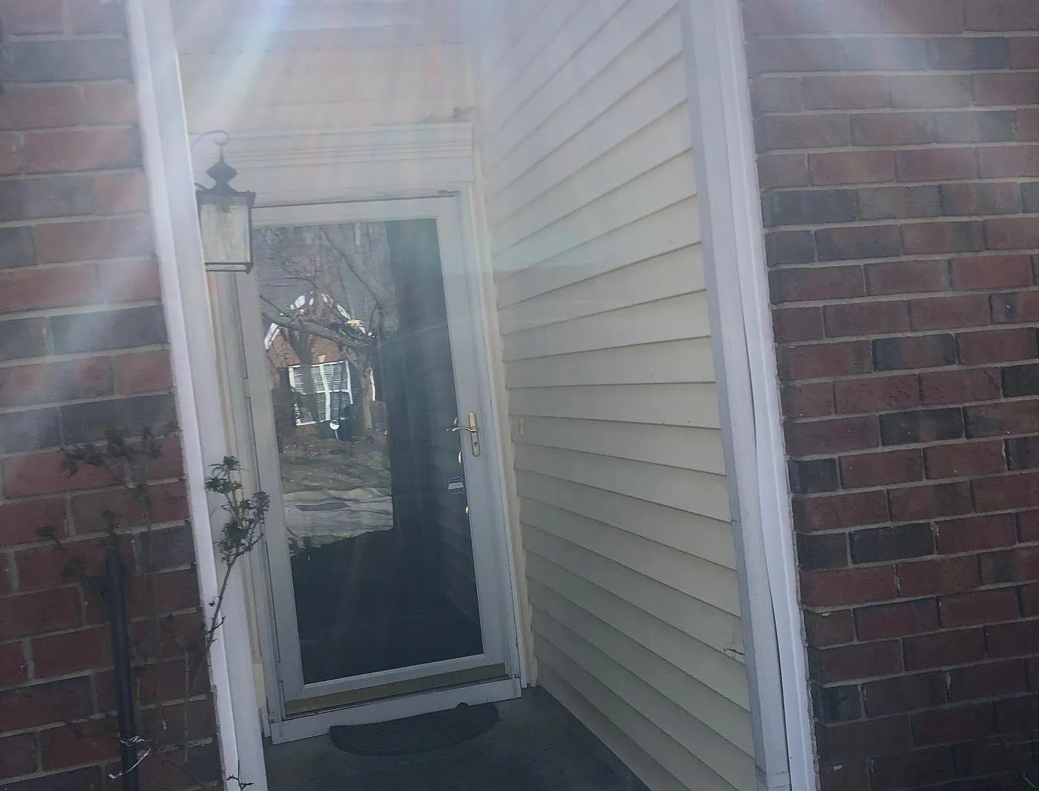 2568 Bent Green St — Photo 2