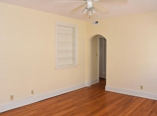 3 S 4th St APT 3, Warrenton, VA 20186