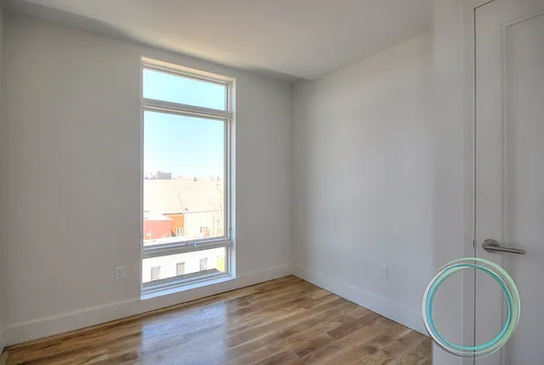 Rented by JW Real Estate Services LLC | media 76