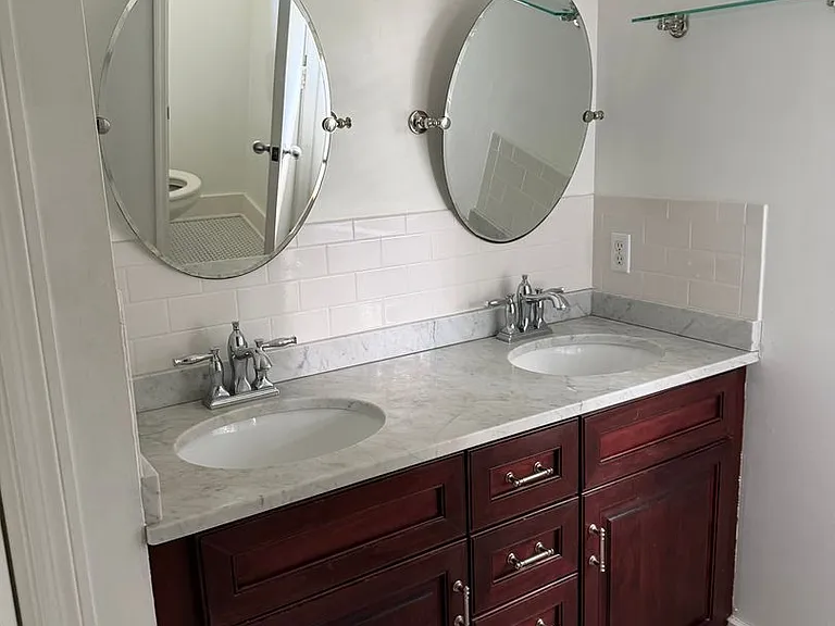 349 Oxford Dr — Photo 13