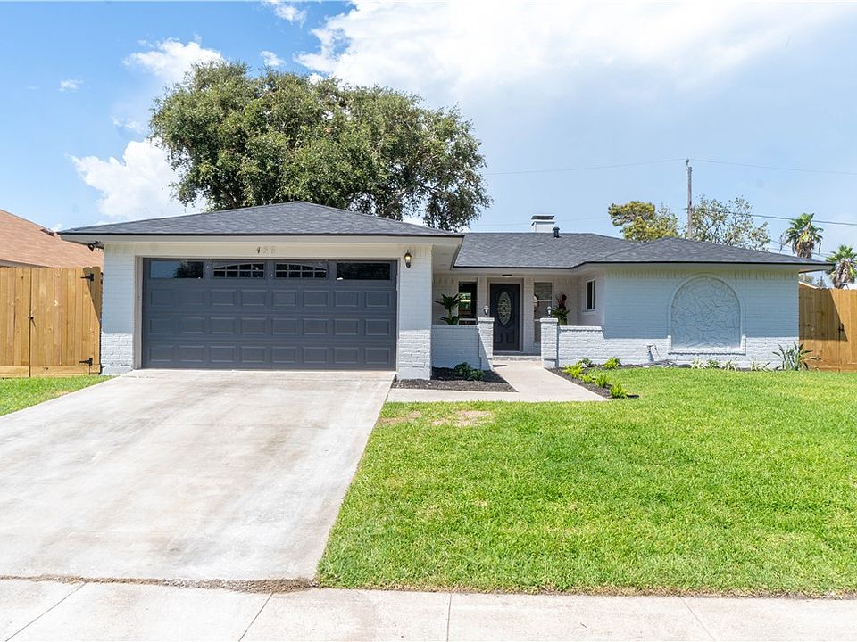 1st image of 456 Cartagena Drive