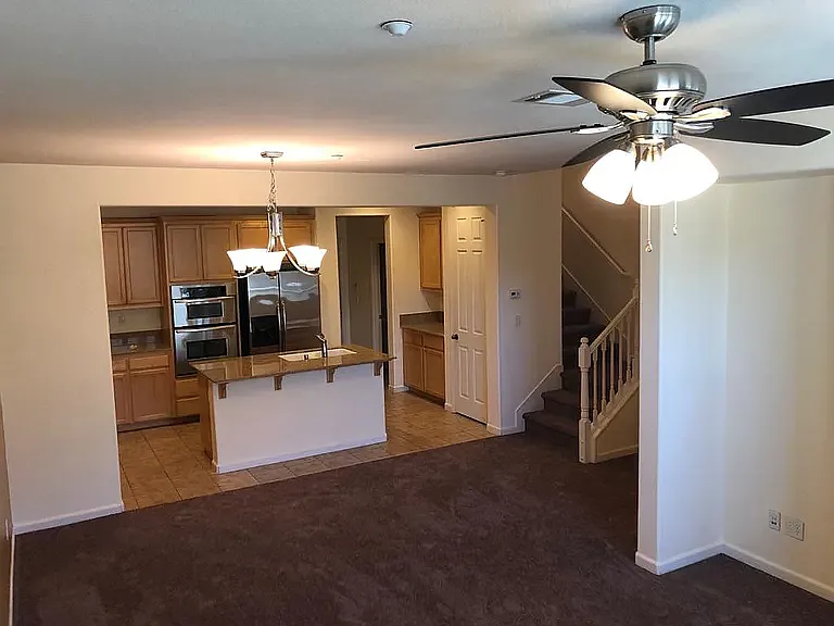5066 Fioli Loop — Photo 6