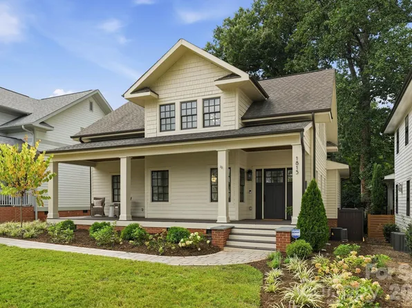 1815 Dearmon Dr, Charlotte, NC 28205