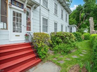 8 Kelly Place, Stanhope Boro, NJ 07874