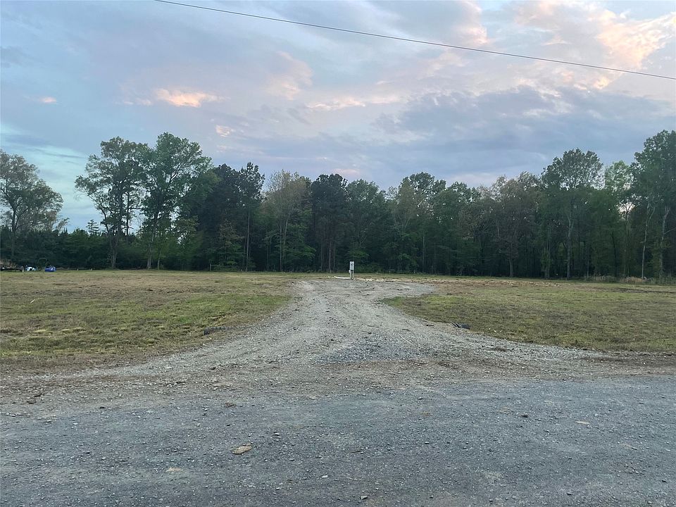 1st image of 1333 W Hollow Oak Ln