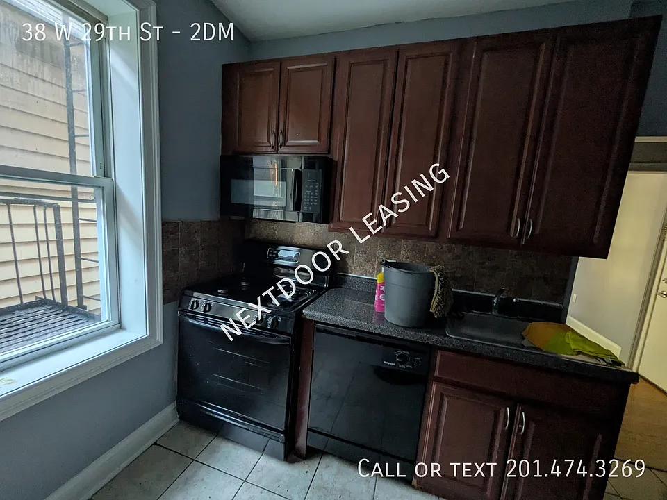 38 W 29th St #2DM
