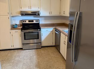 386B Deputy Ln #B, Newport News, VA 23608