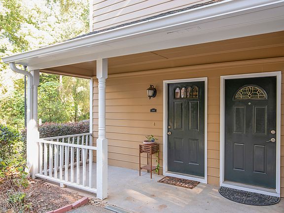2nd image of 4060 Riverlook Pkwy SE #11