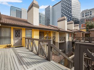 806 W 24th St APT 323, Austin, TX 78705