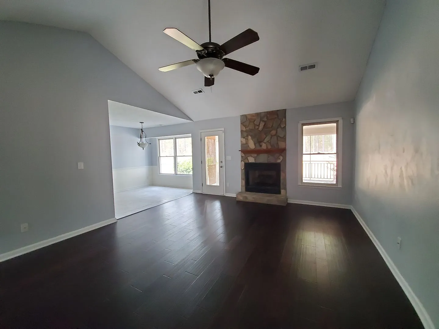 837 Stone Cross Dr ~ Stone Cross — Photo 2