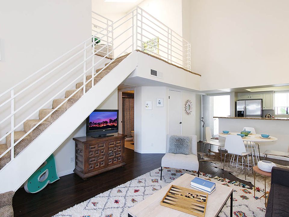 1st image of 64 N Mar Vista Ave APT 208