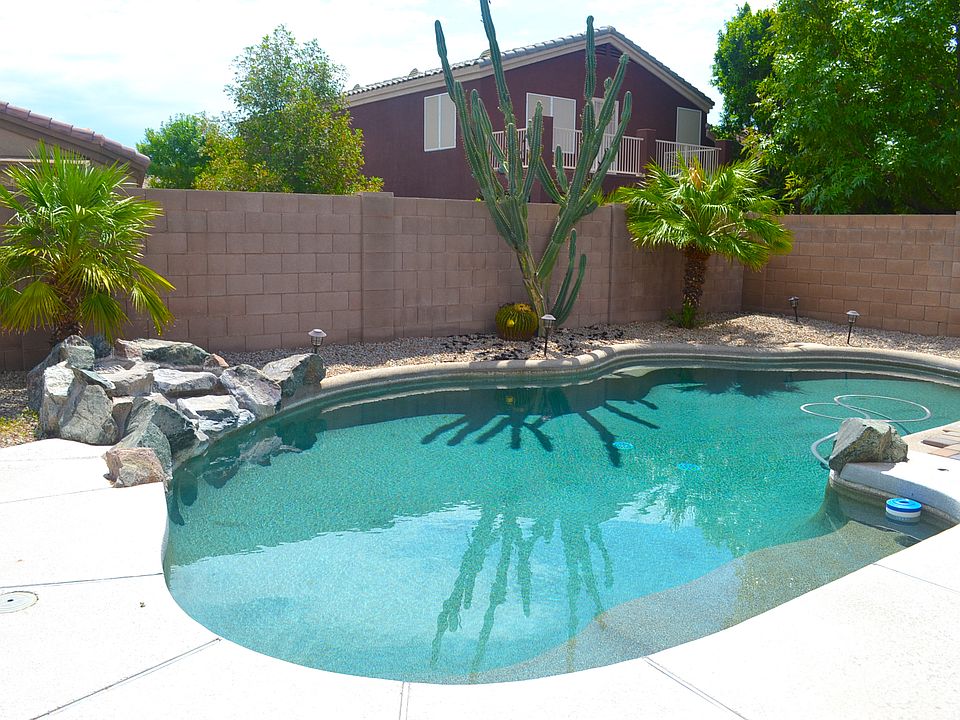 1st image of 21275 N 92nd Ln