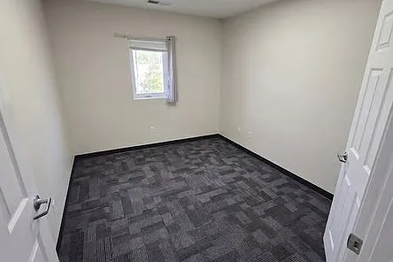815 Office Park Rd — Photo 2