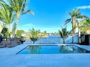 3713 SW 156th Ct, Miami, FL 33185