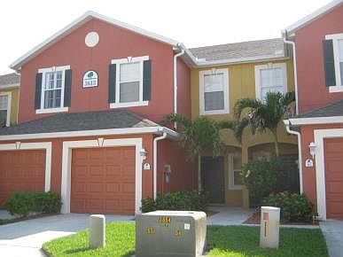 1st image of 3613 Pine Oak Cir APT 104