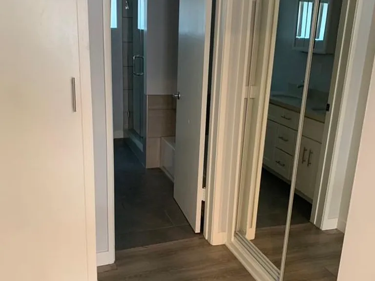 1115 N Flores St #8 — Photo 8