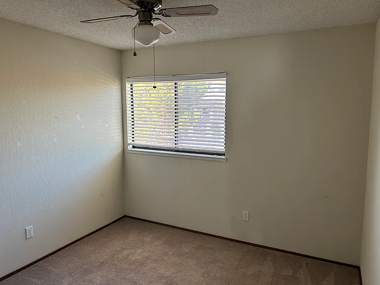 3021 Harris Dr — Photo 1