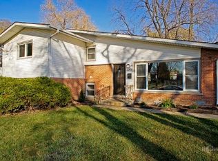 3305 Newcastle Rd, Waukegan, IL 60087