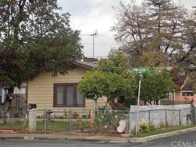 1st image of 563 Lynn Haven Ct