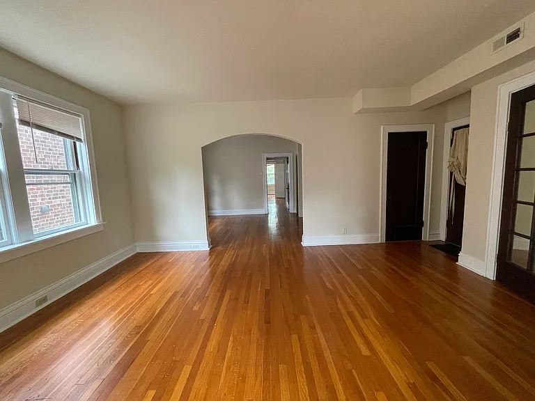 6817 Kingsbury Blvd — Photo 8
