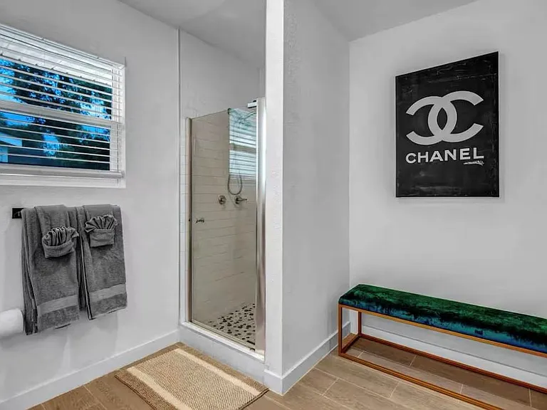 5918 Lattimer Dr — Photo 35