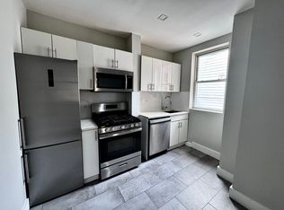 5995 Riverdale Ave APT 2F, Bronx, NY 10471