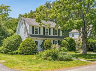 22 Sycamore Rd, Weymouth, MA 02190