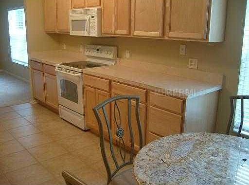 5th image of 2481 El Marra Dr