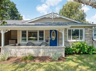 661 Glen Forrest Blvd, Waterloo, ON N2L4K4