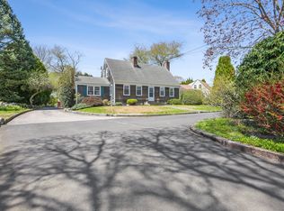 464 Greenhaven Rd, Pawcatuck, CT 06379