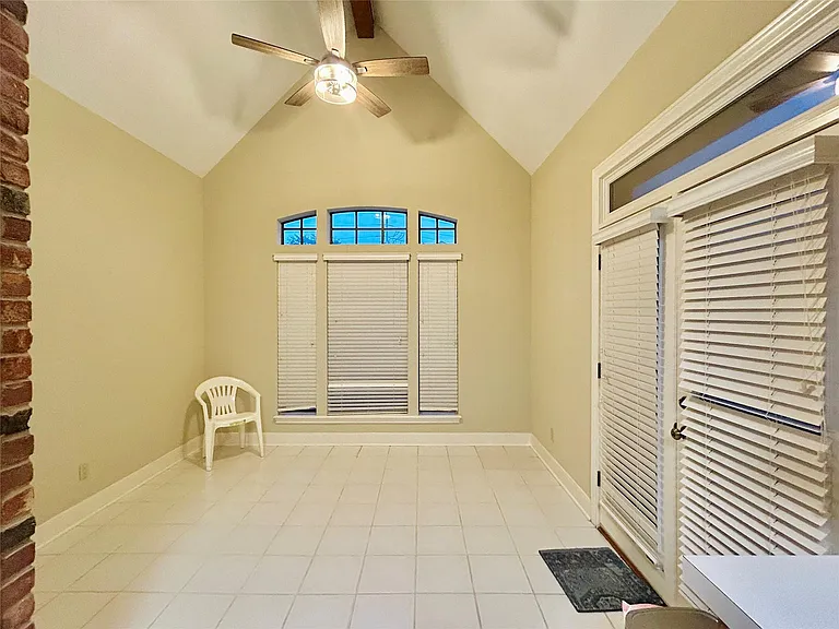 16306 Knightrider Dr — Photo 43