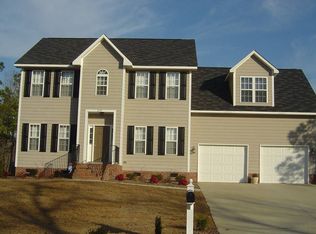 2729 De Koven Dr, Fayetteville, NC 28306