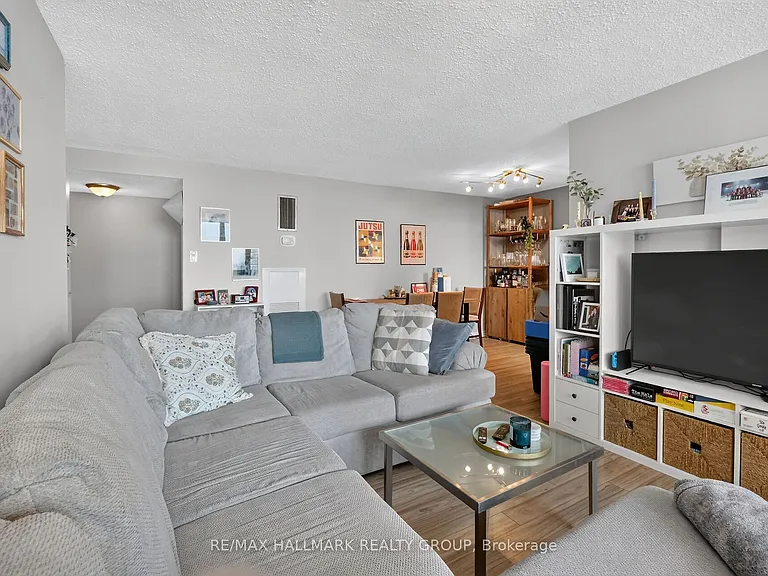 530 Laurier Ave W #1907 — Photo 12