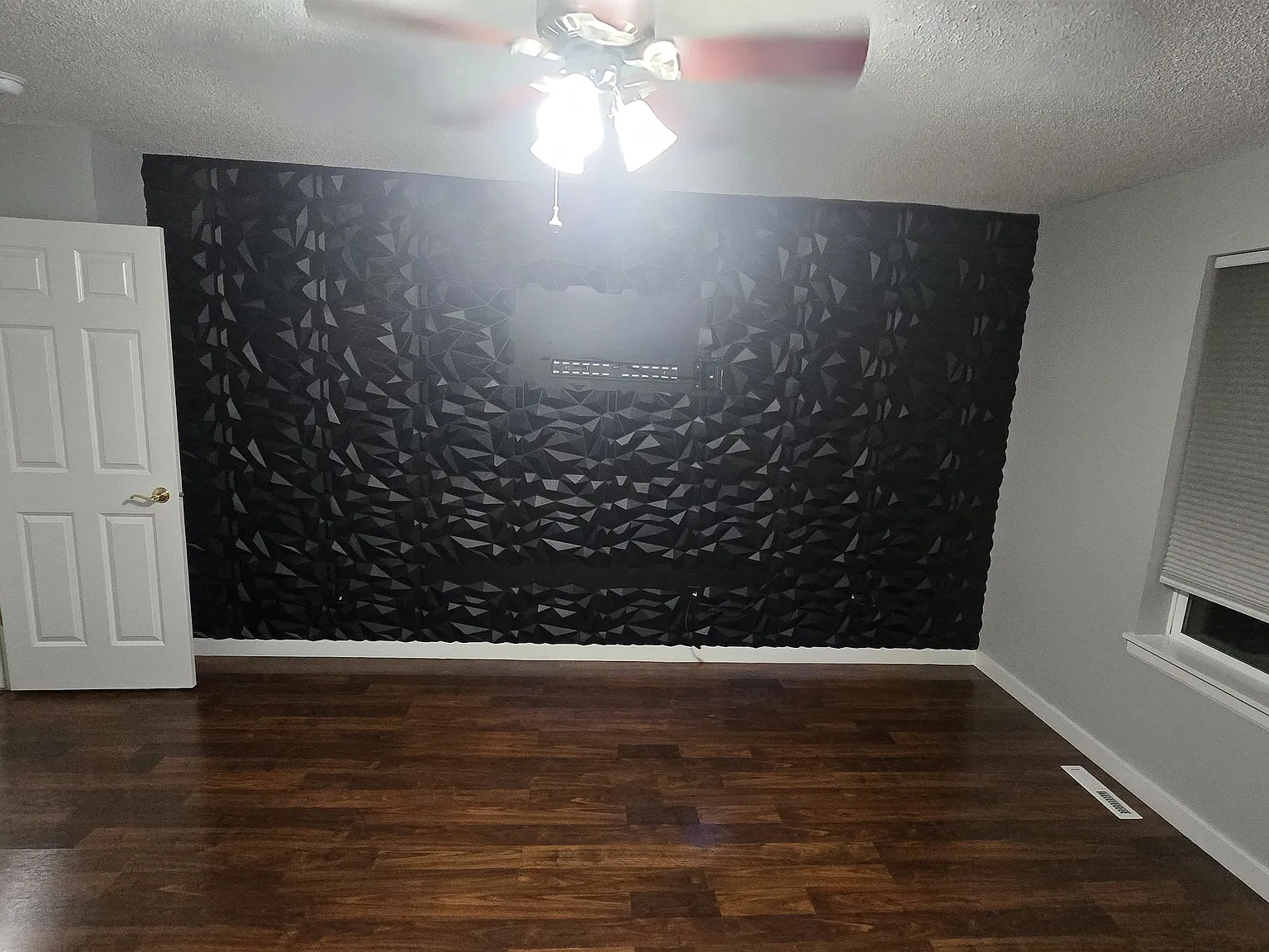 2 bed, 2.5 bath, 1630 sqft, $2,300 — Photo 4