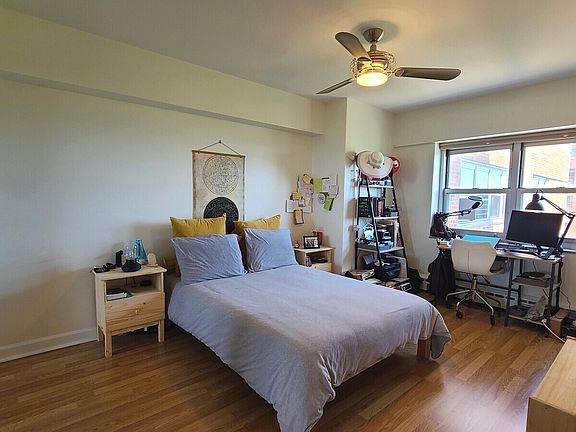 5th image of 4980 N Marine Dr APT 1135