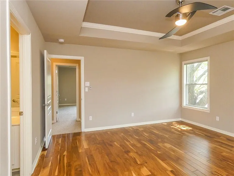 1708 S 5th St — Photo 16