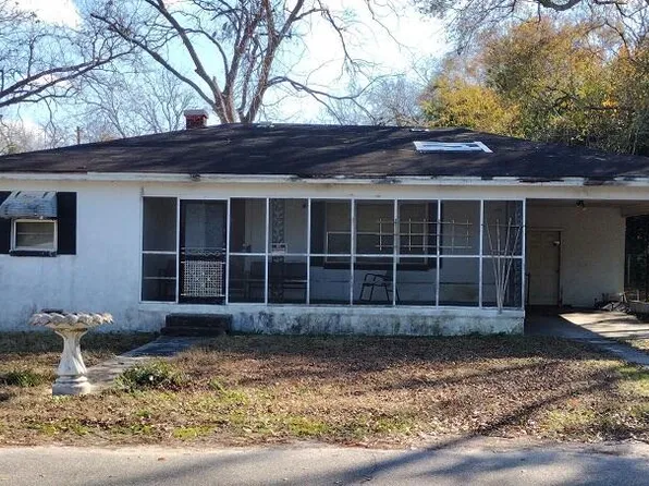 1017 Harlin St, Elloree, SC 29047