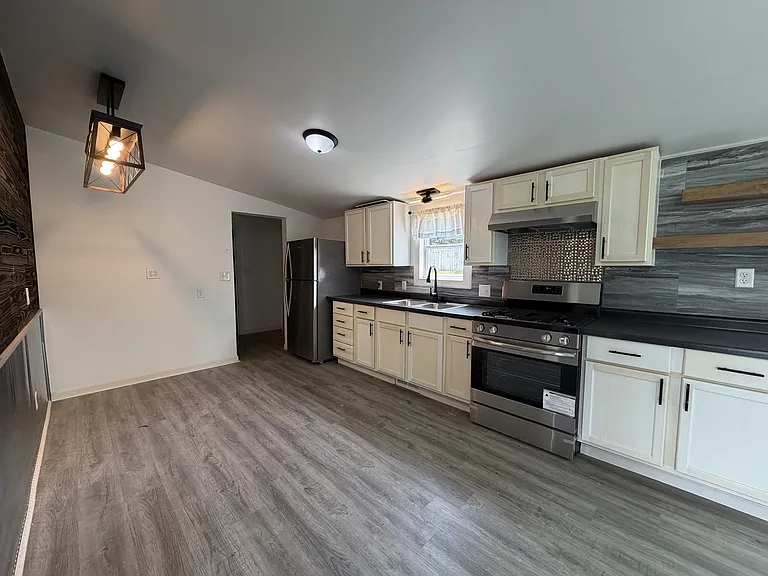 54633 Indiana East-west Toll Rd E #13 — Photo 4