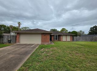 15723 Firthridge Ct, Webster, TX 77598