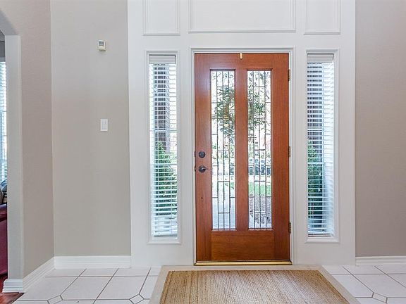 4th image of 4218 Magnolia Ln
