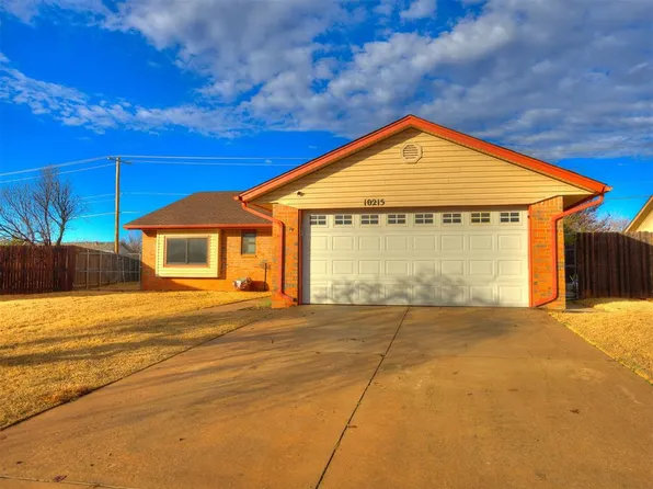 10215 S Hillcrest Dr, Oklahoma City, OK 73159