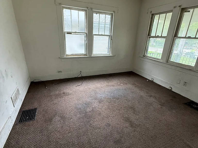 1303 E Whitmer St — Photo 7
