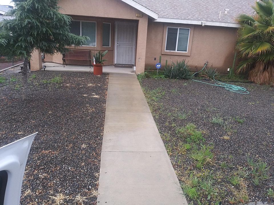 2nd image of 330 Idyllwild Dr
