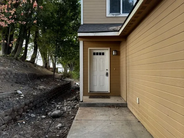 109 Mizzou Ct, 109 E Mizzou Ct APT D, Moses Lake, WA 98837