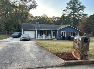 3391 Dale Ct, Rex, GA
