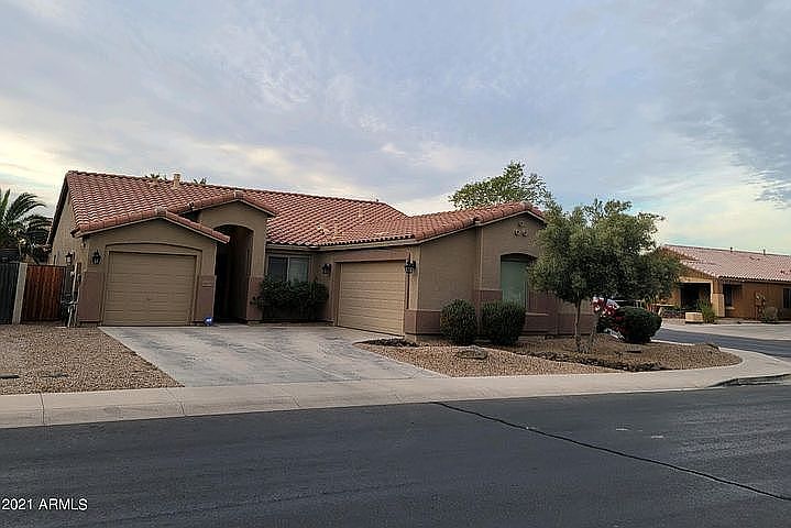 1st image of 46175 W Tulip Ln