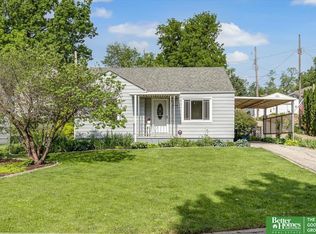 5514 S 80th St, Ralston, NE 68127