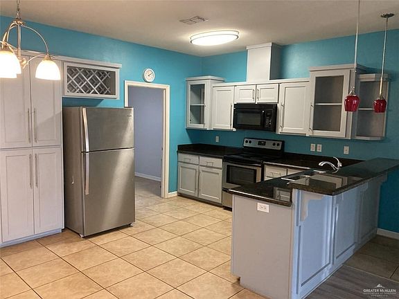 3rd image of 1308 W Kiwi Ave APT A