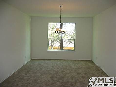 5th image of 13603 Sungrove Vw
